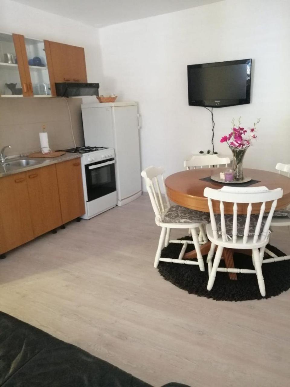 Apartment Anka Марина Экстерьер фото
